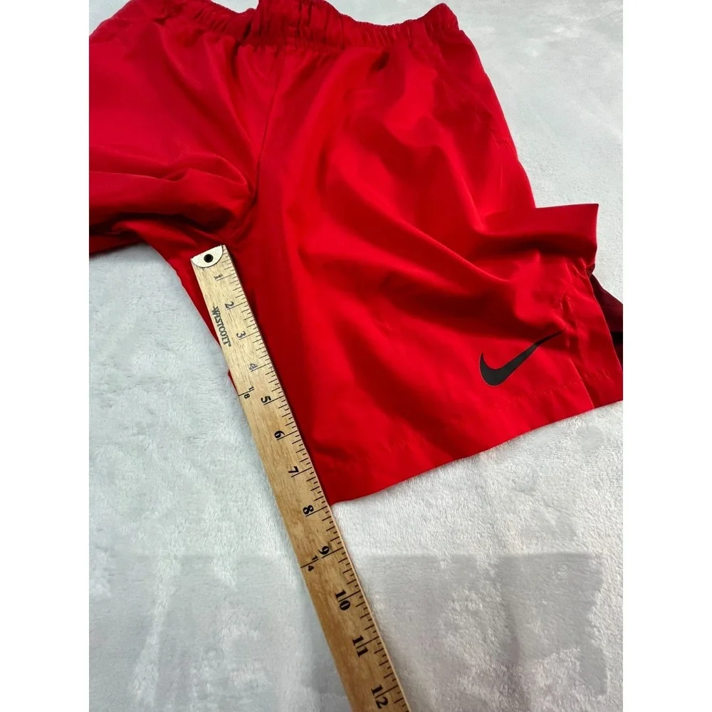 NWT NIKE Dr-FIT Totality Mens S Shorts Red‎  8